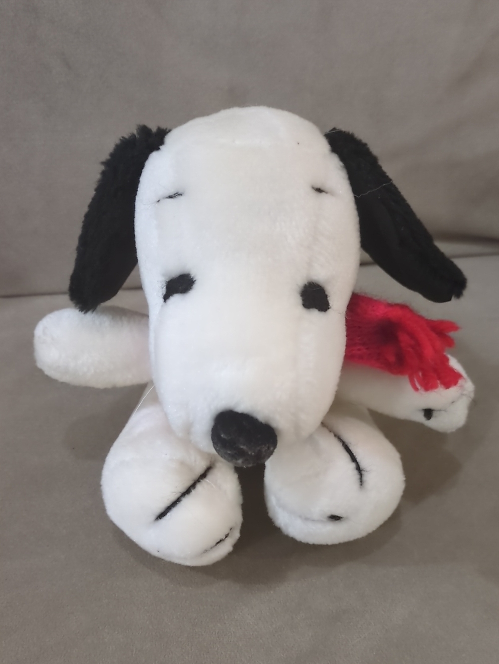 Vintage Snoopy Peanuts plush 6" McDonald's promo